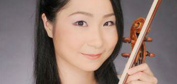Hiroko Ninagawa Violin Violinist Cover