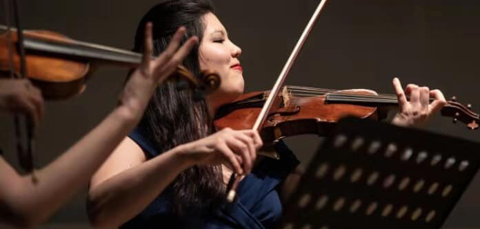FLASHBACK FRIDAY | Violinist Rachell Ellen Wong – Barbash Bach Competition 1st Prize [2019] - image attachment